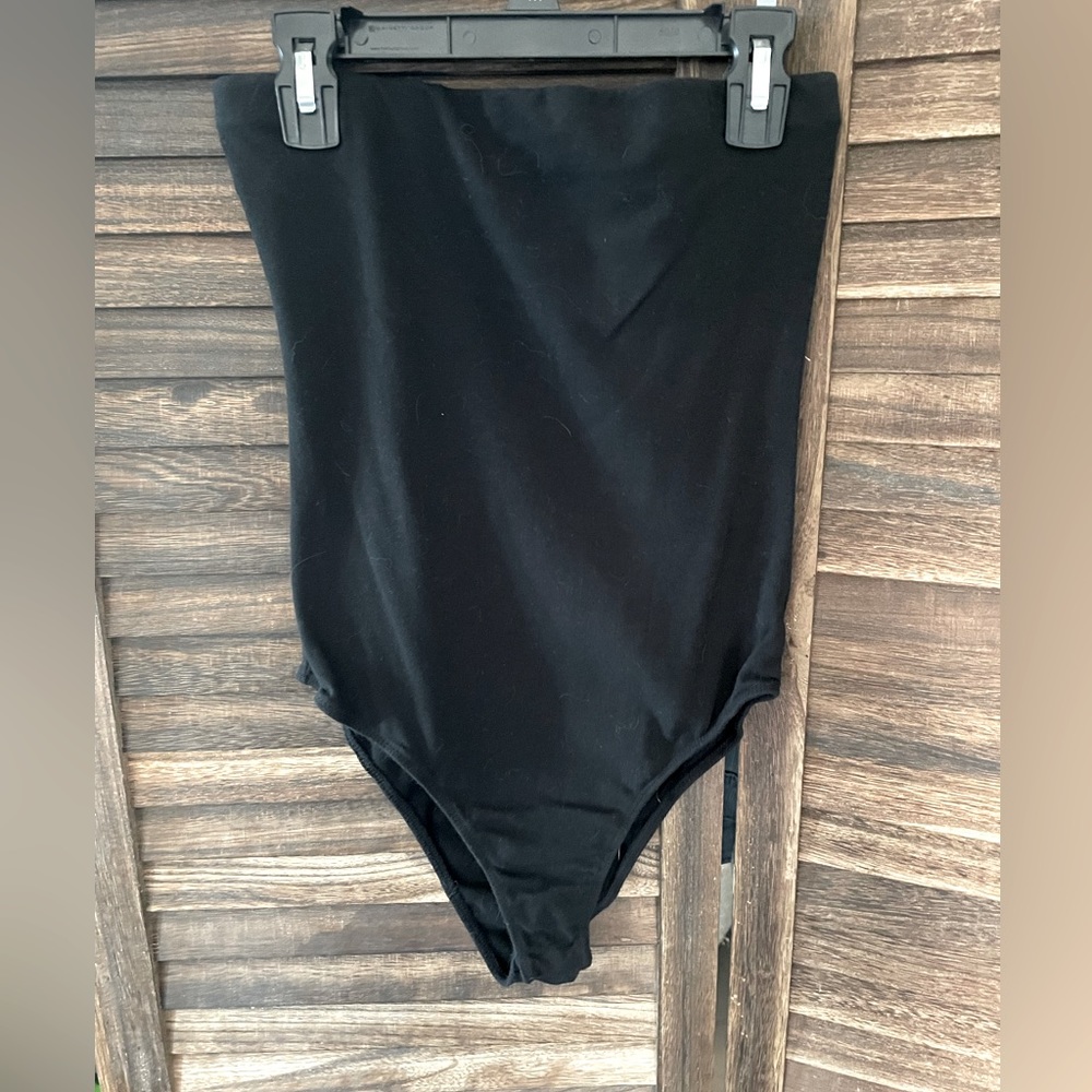 Black tube body suit